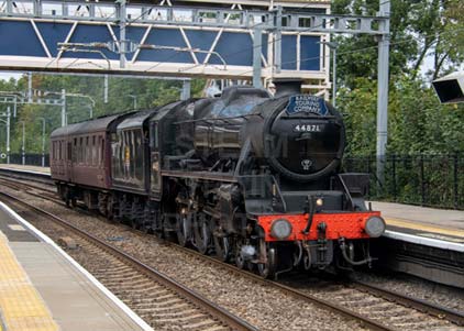 Purchase photo of 44871 Black Five at Tilehurst