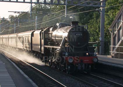 Purchase photo of 45212 Black Five at Tilehurst