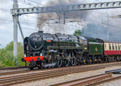 Purchase photo of 70000 BRITANNIA at Tilehurst