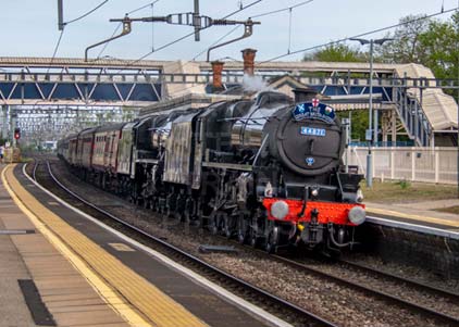 Purchase photo of 44871 Black Five &  45407 THE LANCASHIRE FUSILIER at Tilehurst