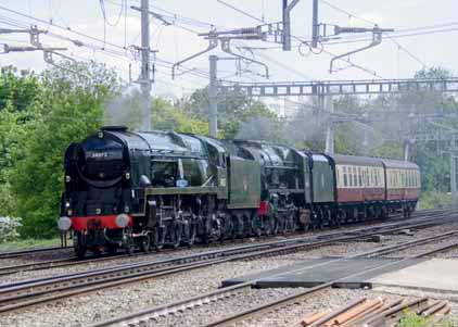 Purchase photo of 34052 LORD DOWDING (BRAUNTON) &  46100 ROYAL SCOT at Tilehurst