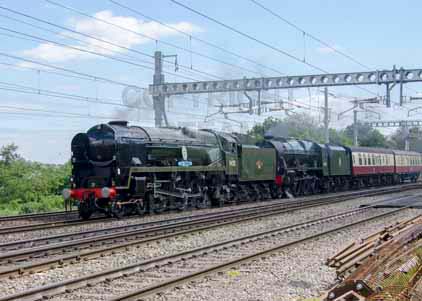 Purchase photo of 34052 LORD DOWDING (BRAUNTON) &  46100 ROYAL SCOT at Tilehurst