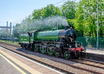 Purchase photo of 61306 MAYFLOWER at Tilehurst