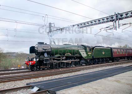 Purchase photo of 60103 FLYING SCOTSMAN at Tilehurst