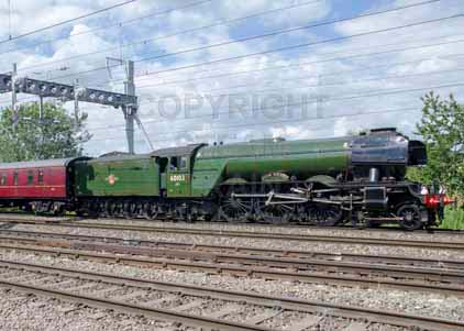 Purchase photo of 60103 FLYING SCOTSMAN at Tilehurst
