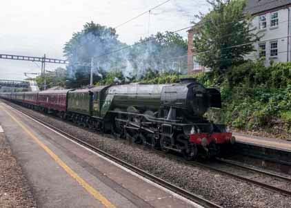 Purchase photo of 60103 FLYING SCOTSMAN at Tilehurst