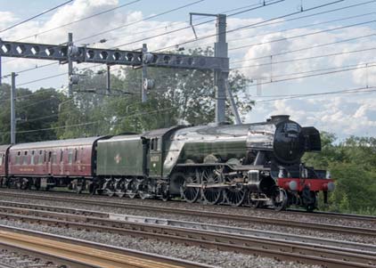 Purchase photo of 60103 FLYING SCOTSMAN at Tilehurst