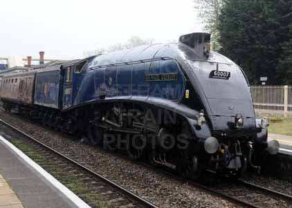 Purchase photo of 60007 SIR NIGEL GRESLEY at Tilehurst