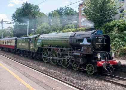 Purchase photo of 60163 TORNADO at Tilehurst