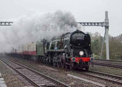 Purchase photo of 34052 LORD DOWDING (BRAUNTON) at Twyford