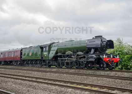 Purchase photo of 60103 FLYING SCOTSMAN at Twyford