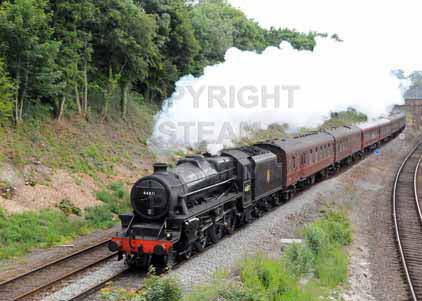 Purchase photo of 44871 Black Five at Wilton