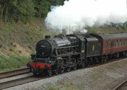 Purchase photo of 44871 Black Five at Wilton