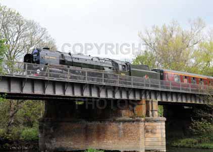Purchase photo of 70013 OLIVER CROMWELL at Windsor